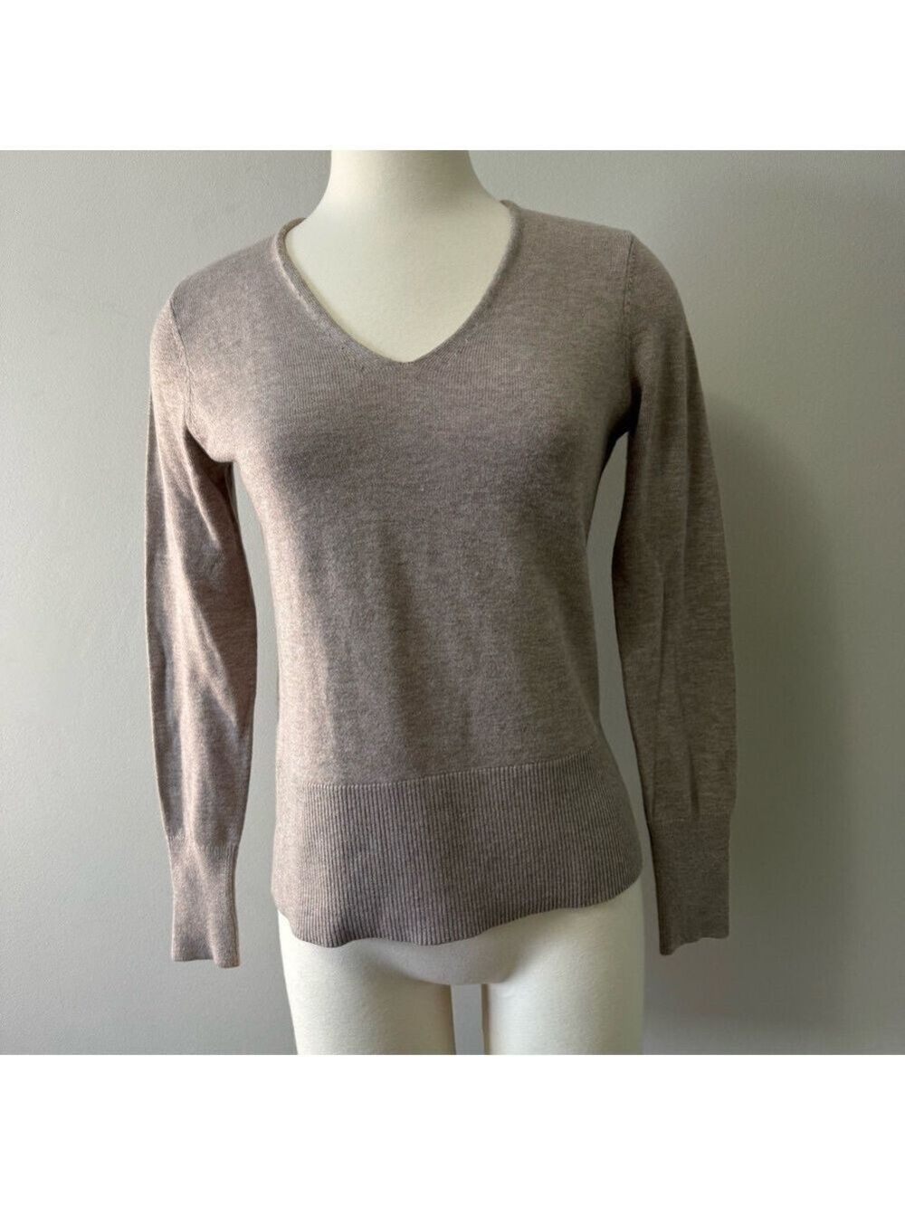 LOFT Heathered V-Neck Sweater size XS